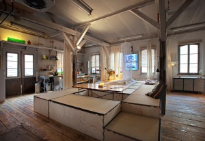 casa-freitag-zurigo-01b